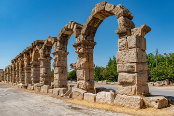 Roman aqueduct in Kemerhisar, ancient Tyana. Kemerhisar, Bor - Nigde / Turkey. 