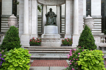 Obraz premium Monument William Cullen Bryant in New York City