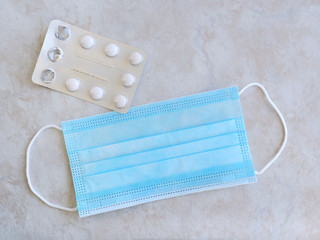 Disposable medical 3ply face mask with earloops