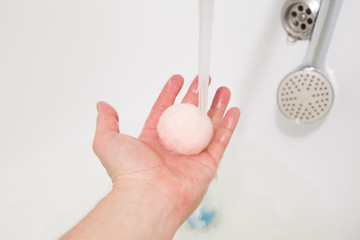 
Scented Balls with Bath Foam