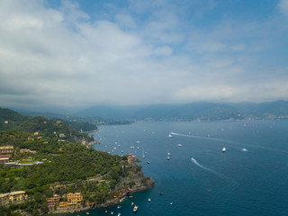 Fototapeta premium Beautiful shore & bay with colorful houses in Portofino, Portofino bay Italy