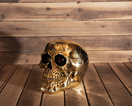 gold skull