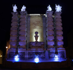 Saint Lawrence fountain by night at Elvas town