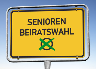 Schild mit einem grünen Kreuz, Seniorenbeiratswahl,