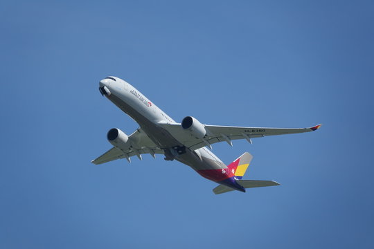 asiana airlines a350 décollage