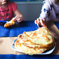 children with pancakes