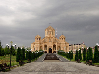 Obraz premium Panorama of empty alley on the way to the Saint Gregory the Illuminator Cathedral under the rainy sky, Yerevan, Armenia. It's one of largest churches in country.