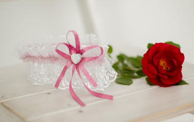 rose, flower, bouquet, pink, love, flowers, wedding, roses, white, gift, red, romance, valentine, nature, beauty, celebration, beautiful, bunch, romantic, box, bride, petal, isolated, present, color