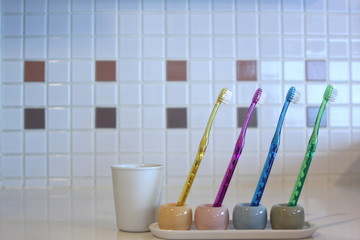 歯ブラシ　洗面所
