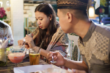 muslim ramadan iftar dinner friend and family together
