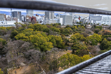 Obraz premium 冬の広島城天守から見た風景