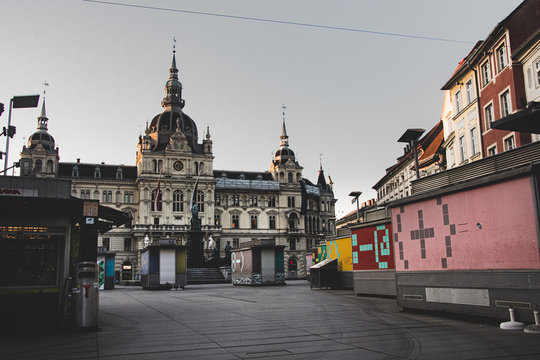 Graz Stadt Hauptplatz leere Ansicht vom Rathaus