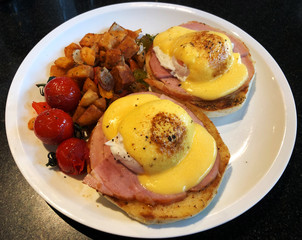 Ham Eggs Benedict Grilled Tomatoes Grilled Potatoes