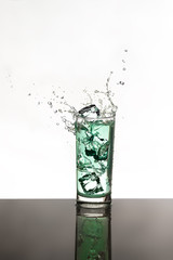splash bebdia coctel y hielo