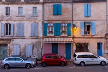 Obraz na płótnie Canvas Arles. Old narrow street in the historic center of the city.
