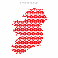 Obraz premium Ireland country map made from love heart halftone pattern