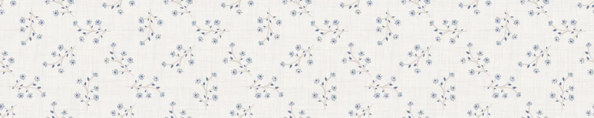 Behang Naadloos gegooid bloemenrandpatroon. Franse blauwe linnen shabby chique stijl. Hand getekende land bloei banner. Rustieke geweven achtergrond. Keukenhanddoek home decor staal. Eenvoudige rand met bloemenlint. © Limolida Studio