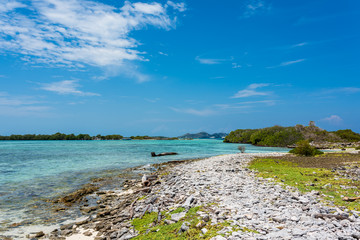 Fototapeta na wymiar View of Francisky island in the caribbean sea with Gran Roque island in the background (Los Roques Archipelago, Venezuela).