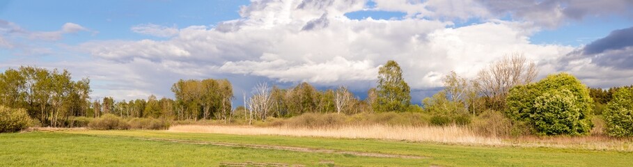 Dank SARS-COV-2 gibt es Himmelsbilder ohne Flugbetrieb