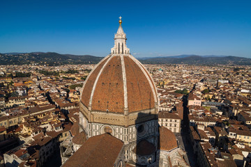 Fototapeta na wymiar Rooftop view Basilica di Santa Maria del Fiore. Florence, Italy
