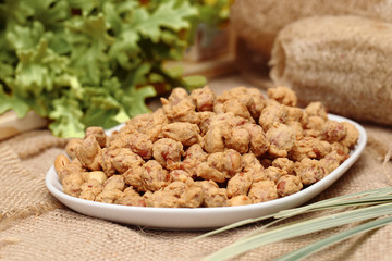 Snack chips, nuts and dried fruits