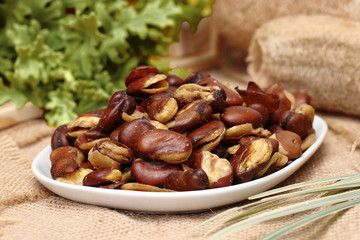 Snack chips, nuts and dried fruits