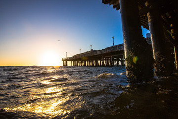 Fototapeta na wymiar Pôr do Sol no Pier de Redondo Beach - Los Angeles - CA