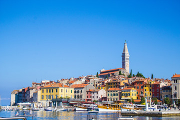 Naklejka premium View of colorful old town and picturesque harbour of Rovinj, Istrian Peninsula., Croatia