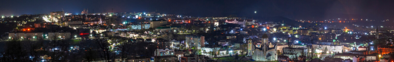 Fototapeta na wymiar Midnight panorama of the Chortkiv 