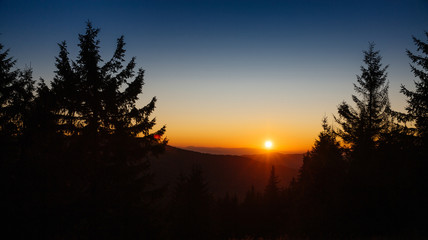 Fototapeta na wymiar Sunset in Carpathian mountains