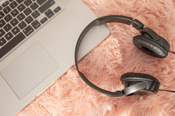 Pretty Pink Fur Laptop Headphones Girly Electronics Entertainment
