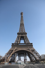 Fototapeta na wymiar Beautiful photo of the Eiffel tower in Paris