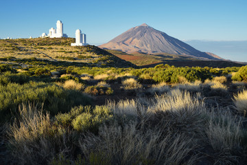 Kompleks obserwatoriów astronomicznych Teide na Teneryfie © Tomasz Aurora