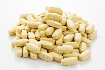 サプリメント ビタミン ミネラル