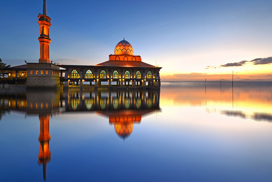 Beautiful mosque at sunset. Alhussain mosque, located in Kuala perlis, Malaysia.