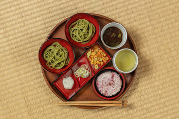 うちたて新そば Newly made raw soba Japanese foods