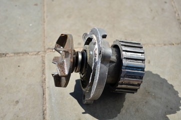 old used water pump for Tavria car