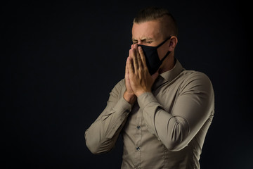 Obraz premium Man has a cough in coronavirus season