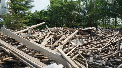 Scrap materials in the construction site