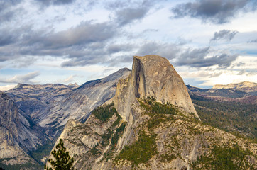 Fototapeta na wymiar Half Dome View in profile, Yosemite National Park 