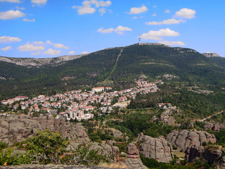 Fototapeta na wymiar Panoramic view on to the town Belogradchik from the top of the rocks with the same title, Bulgaria