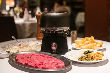 Fondue De Bourguignone