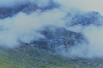 wallpaper photo of mountain and clouds
