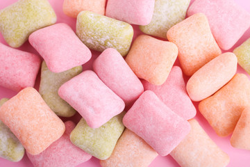 Pillows of multi-colored chewing gum