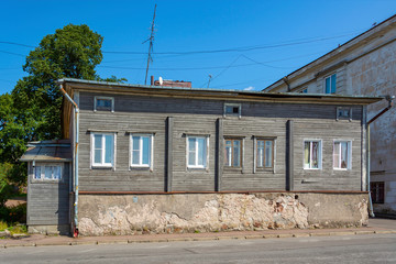 Vyborg, an old apartment building on Krasina street