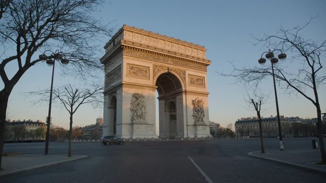 Arc de Triomphe Arch of Triumph Paris Coronavirus Confinement Landmark Lockdown Vide Empty Sunrise Lever de Soleil 01