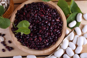 Kidney beans on table