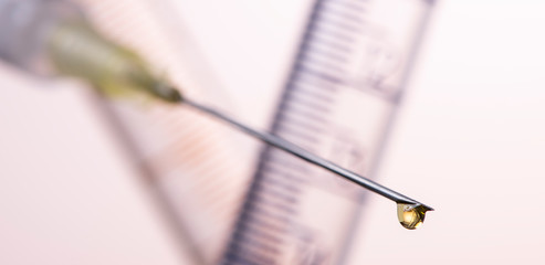 Vaccination with serum and syringe