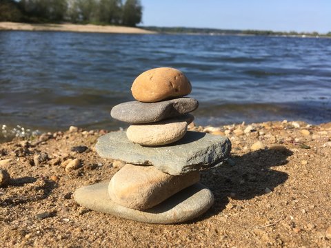 stenen opgestapeld, yoga gevoel