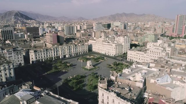 Aerial shot of Plaza San Martin and surroundings.